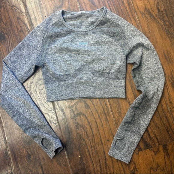 Gymshark Women’s Seamless Cropped Long Sleeve Top Gray Athletic Workout S <196>> - Picture 3 of 9